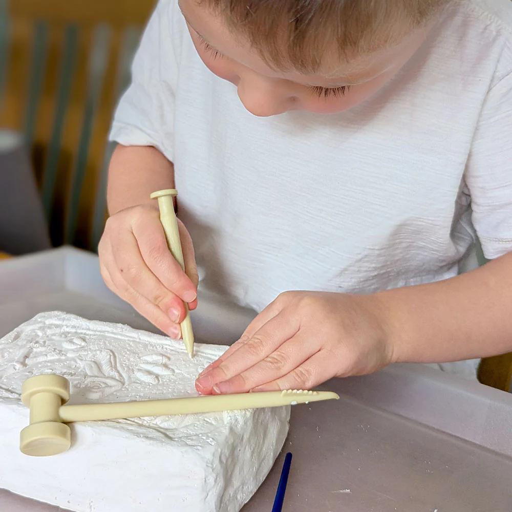 Dinosaur Digging Toy - Excavation Kit For Kids - Image 7