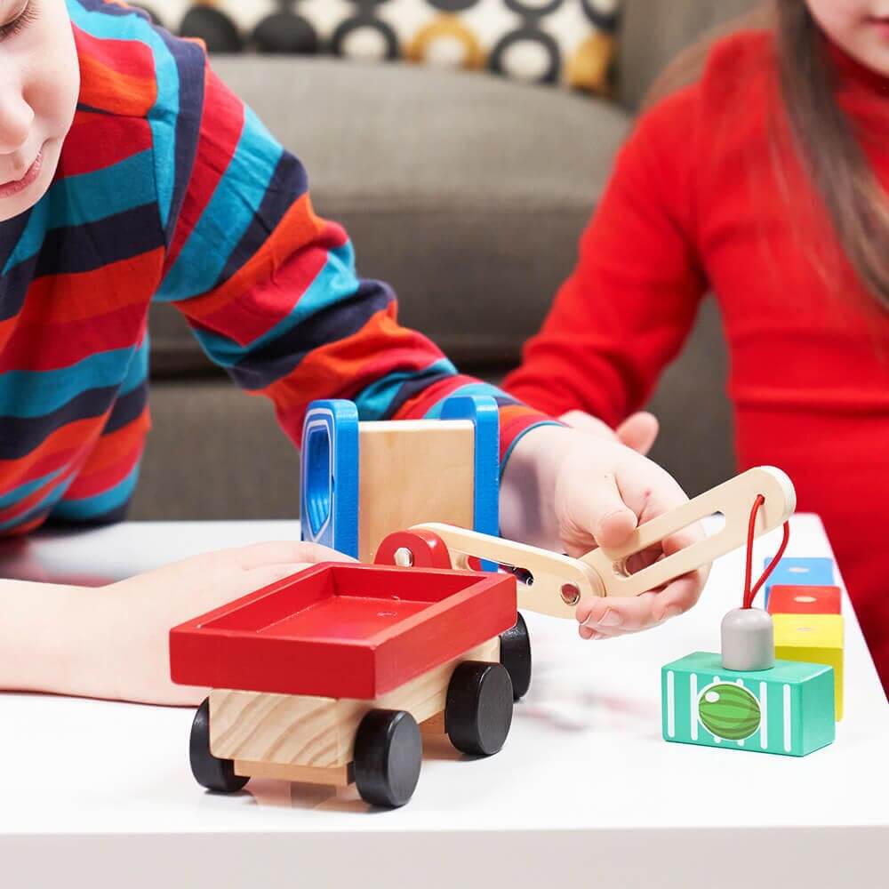 Magnetic Crane Truck - Image 4