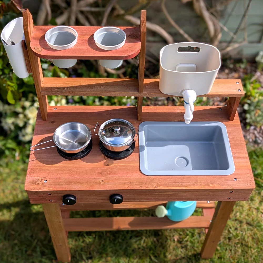 Mud Kitchen - Image 7
